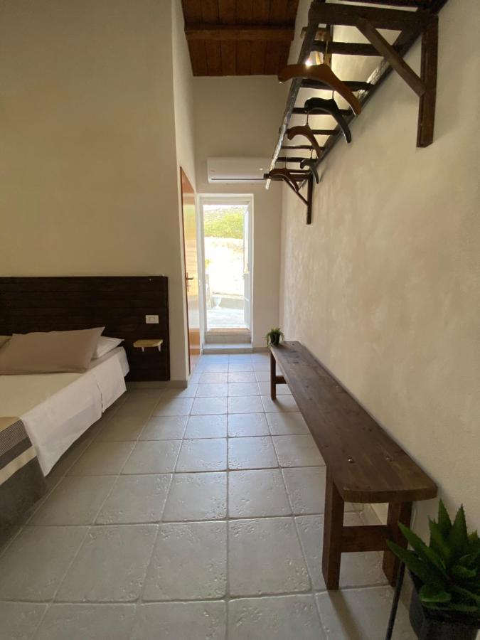 La Dimora Delle Coste Appartement Comiso Buitenkant foto